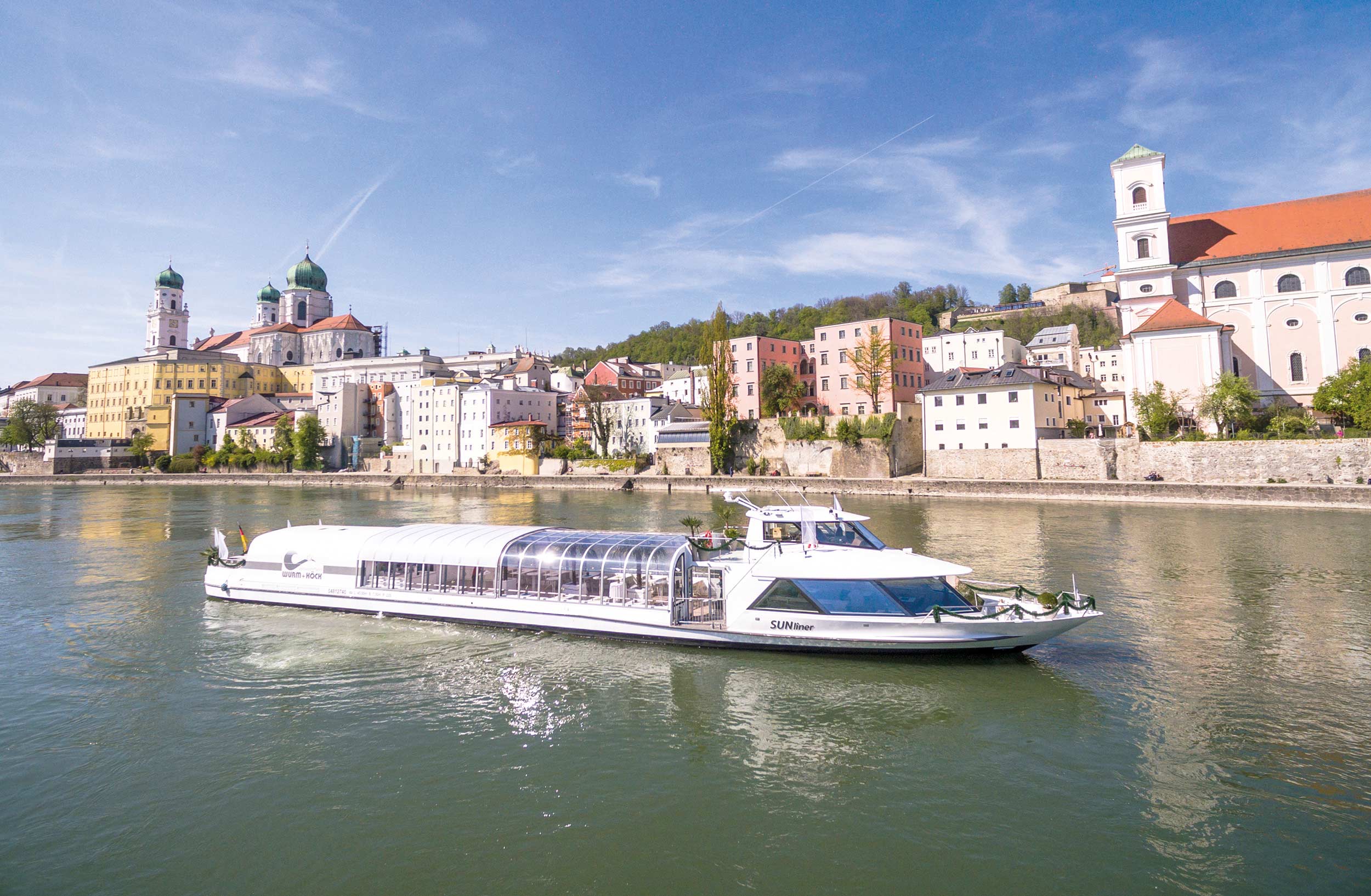 Donauschifffahrt in Passau mit dem Cabrio-Schiff